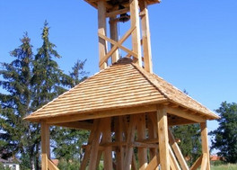 Glockenturm von Nagycsömöte - Lukácsháza Glockenturm von Nagycsömöte - Lukácsháza