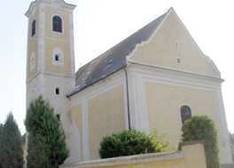 St. Anna Pfarrkirche - Bozsok St. Anna Pfarrkirche - Bozsok